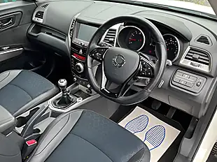 Used 2019 Ssangyong Tivoli Elx White - Interior and Exterior details 9