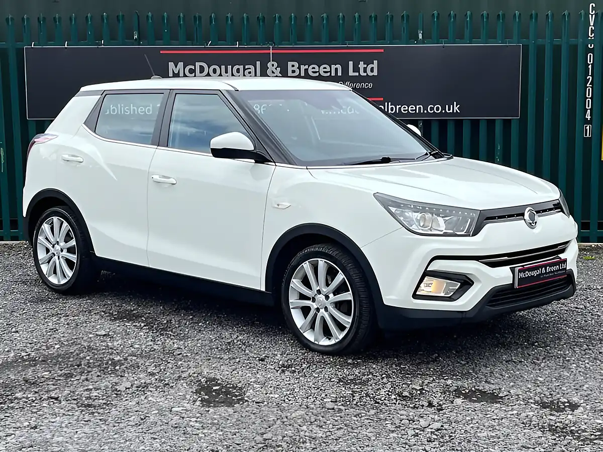 Used 2019 Ssangyong Tivoli Elx White - Interior and Exterior details 7