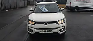 Used 2019 Ssangyong Tivoli Elx White - Interior and Exterior details 7