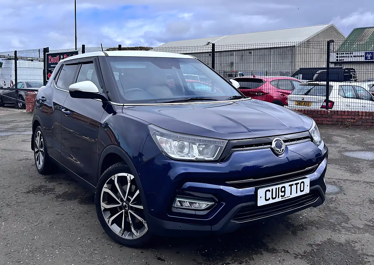 Used 2019 Ssangyong Tivoli Ultimate Blue - Front View
