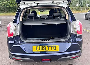 Used 2019 Ssangyong Tivoli Ultimate Blue - Interior and Exterior details 15