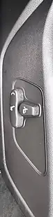 Used 2019 Ssangyong Tivoli Ultimate Blue - Interior and Exterior details 16