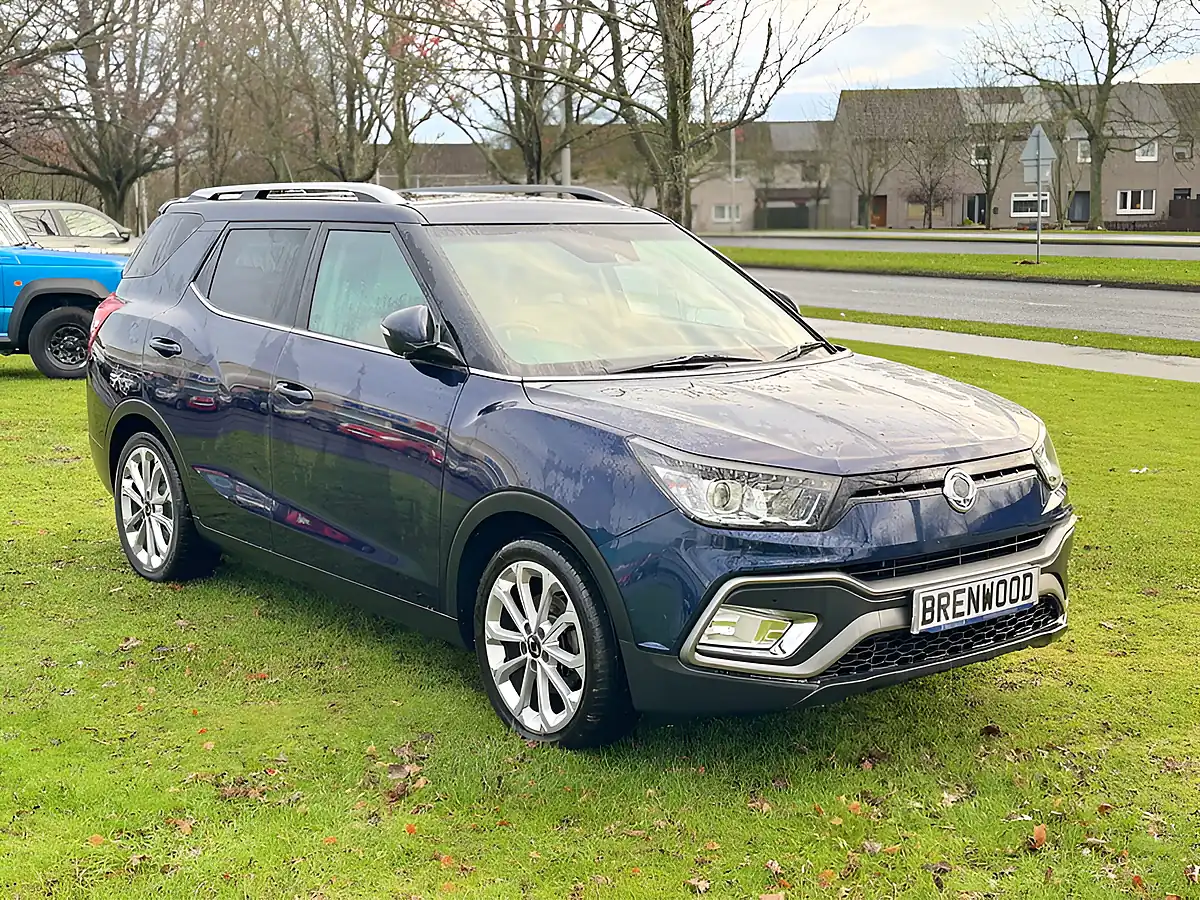 Used 2019 Ssangyong Tivoli Xlv Ultimate Blue - Front View