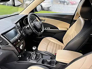 Used 2019 Ssangyong Tivoli Xlv Ultimate Blue - Interior and Exterior details 15