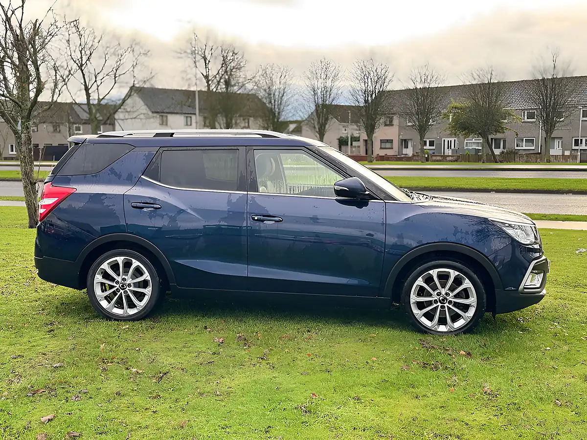 Used 2019 Ssangyong Tivoli Xlv Ultimate Blue - Interior and Exterior details 7