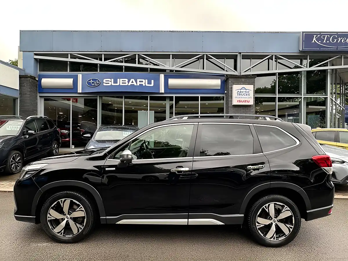 Used 2019 Subaru Forester Xe Premium Black - Interior and Exterior details 2