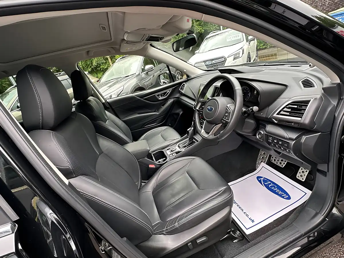 Used 2019 Subaru Forester Xe Premium Black - Interior and Exterior details 8