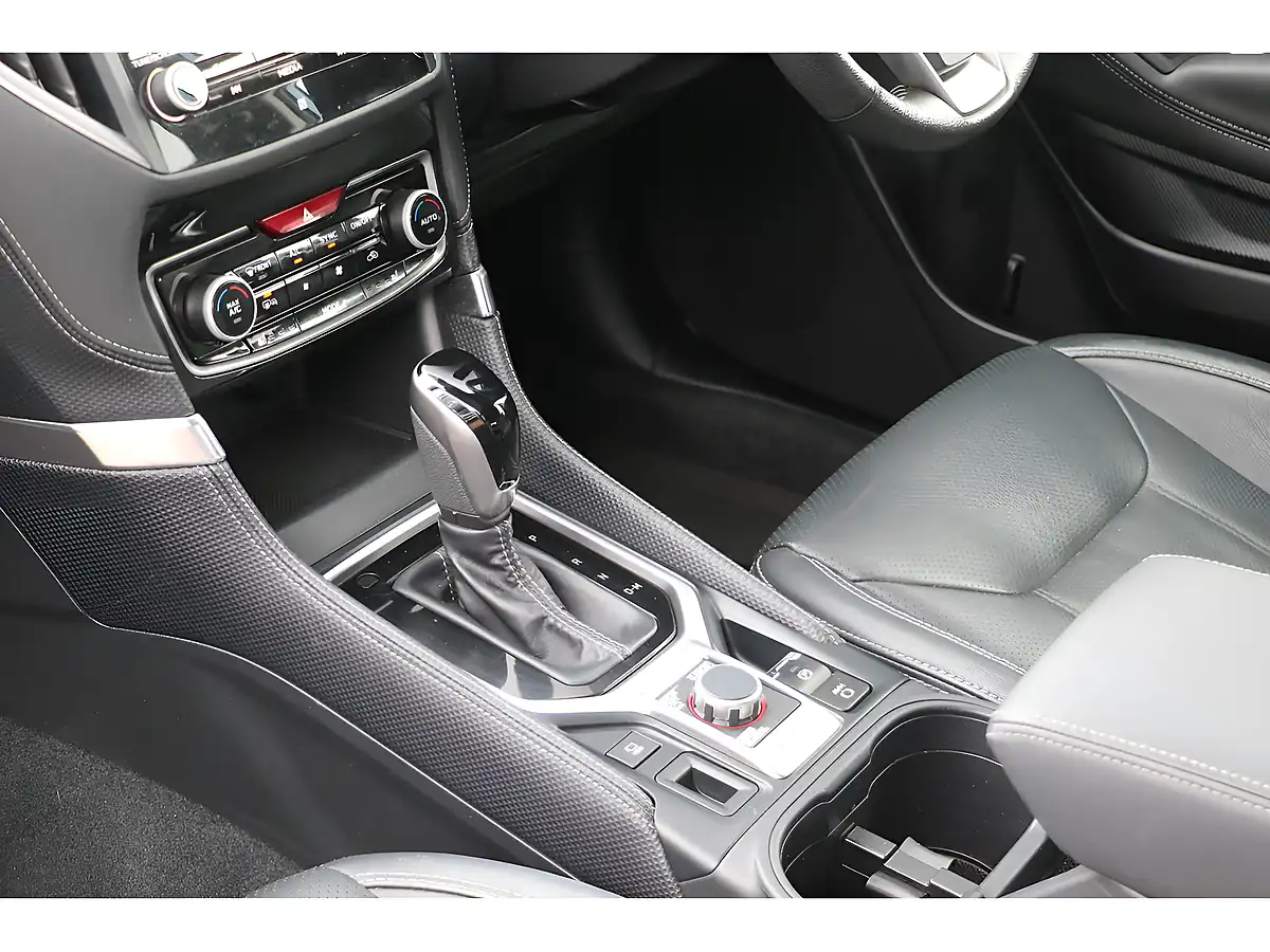 Used 2019 Subaru Forester Xe Premium Blue - Interior and Exterior details 17