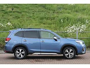Used 2019 Subaru Forester Xe Premium Blue - Interior and Exterior details 19