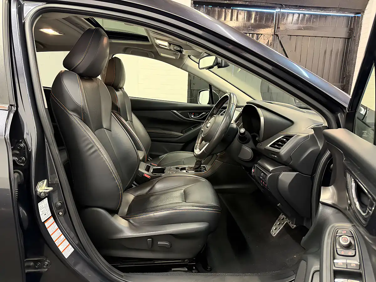 Used 2019 Subaru Xv I Se Premium Grey - Interior and Exterior details 2