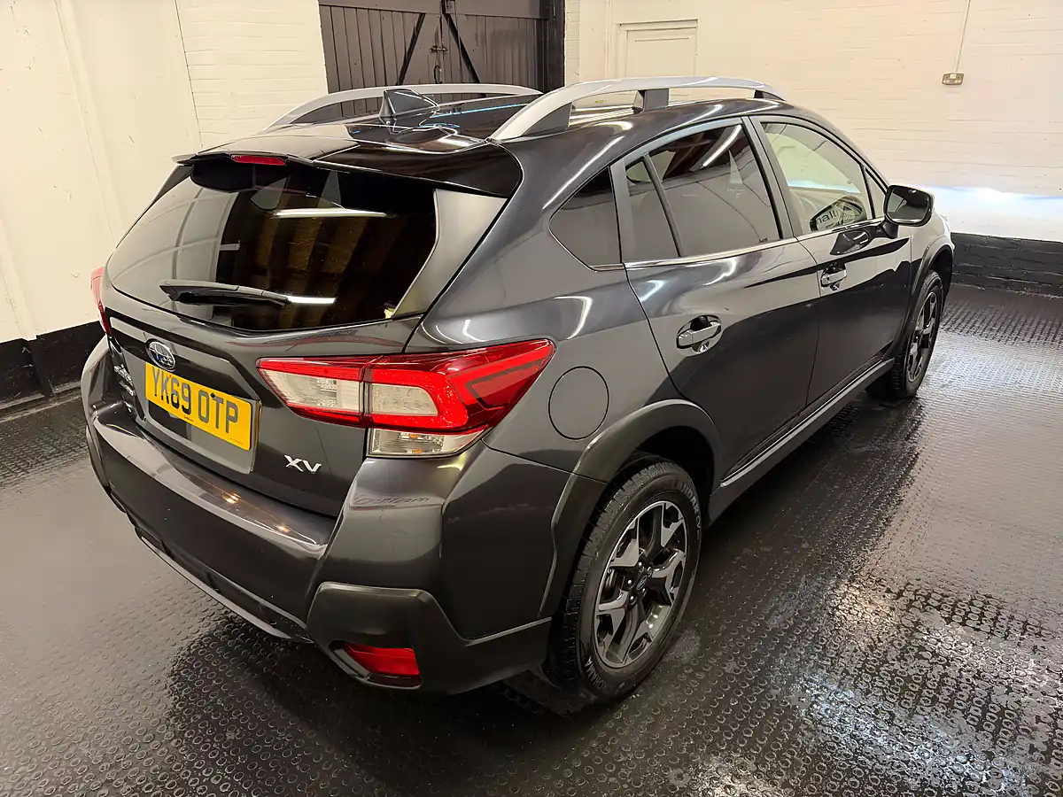 Used 2019 Subaru Xv I Se Premium Grey - Interior and Exterior details 9