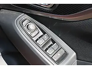Used 2019 Subaru Xv Se Premium Red - Interior and Exterior details 7