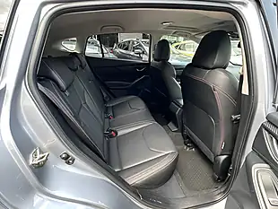 Used 2019 Subaru Xv Se Premium Silver - Interior and Exterior details 12