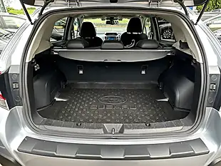Used 2019 Subaru Xv Se Premium Silver - Interior and Exterior details 13