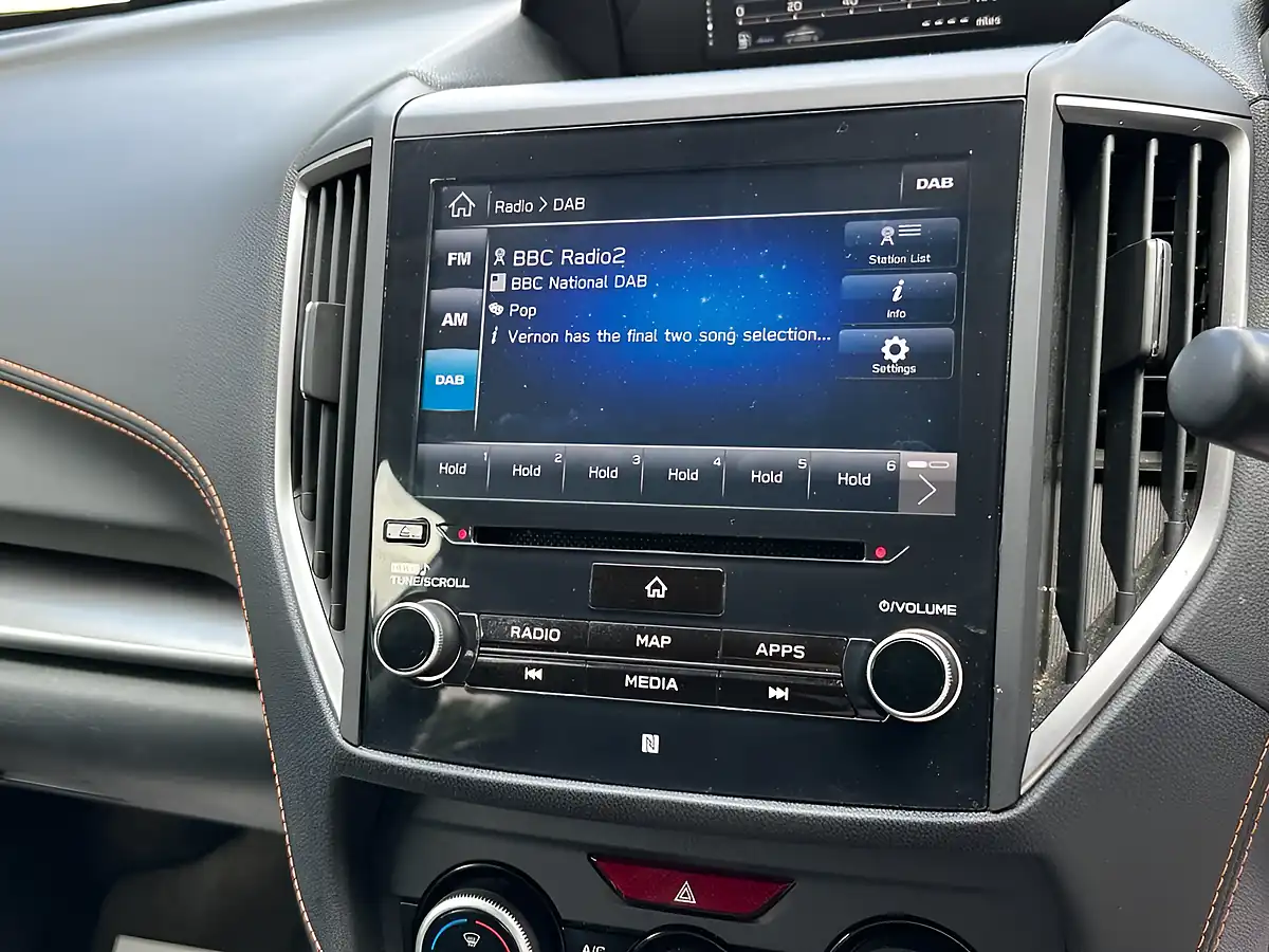 Used 2019 Subaru Xv Se Premium Silver - Interior and Exterior details 19