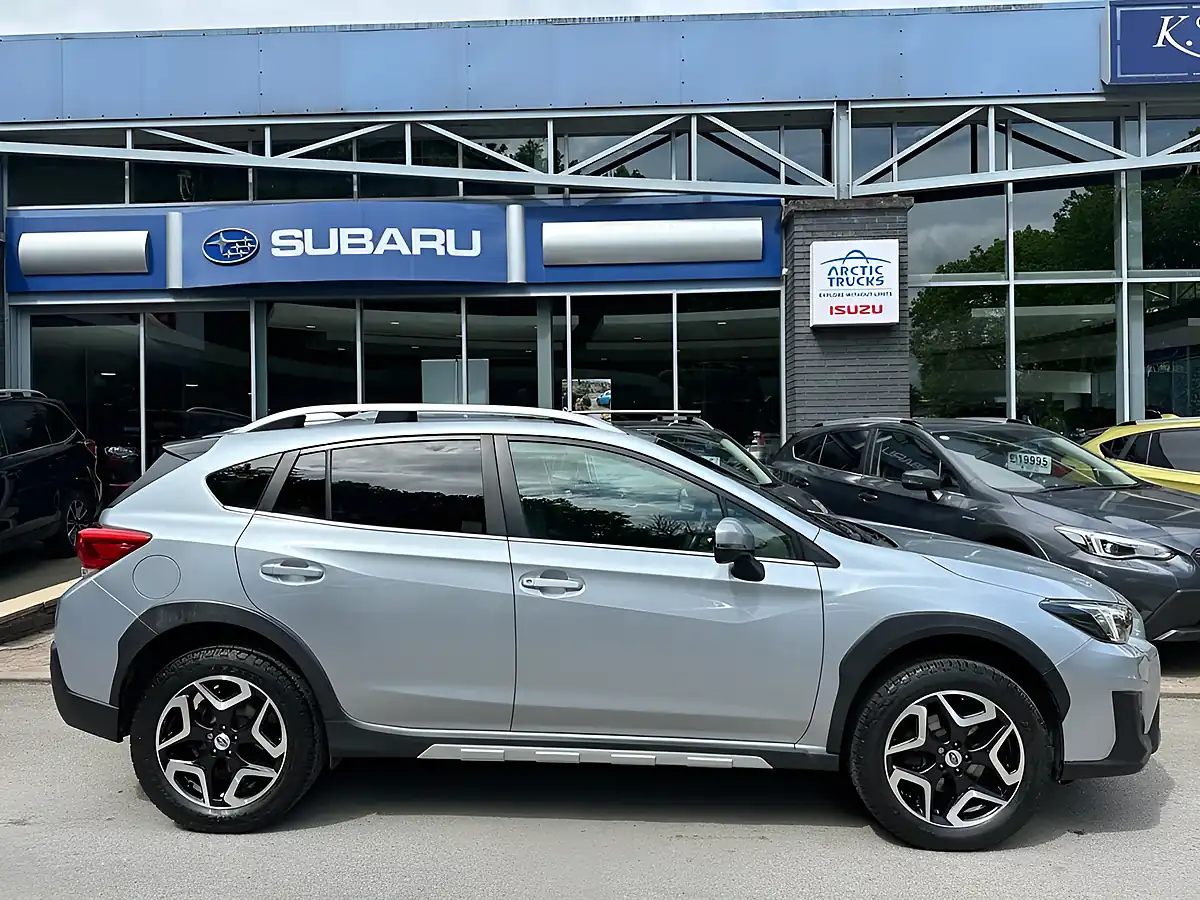 Used 2019 Subaru Xv Se Premium Silver - Interior and Exterior details 5