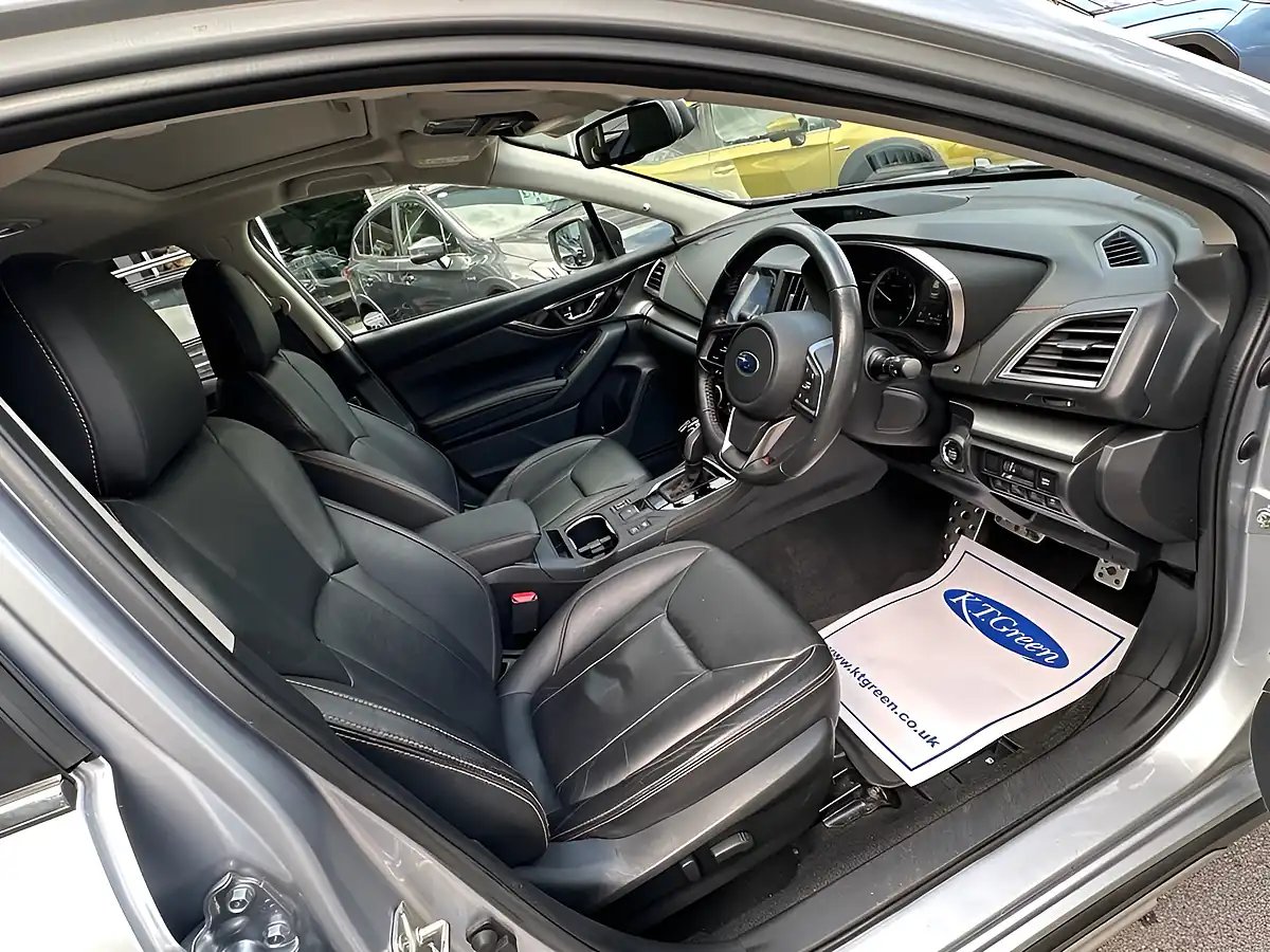 Used 2019 Subaru Xv Se Premium Silver - Interior and Exterior details 8