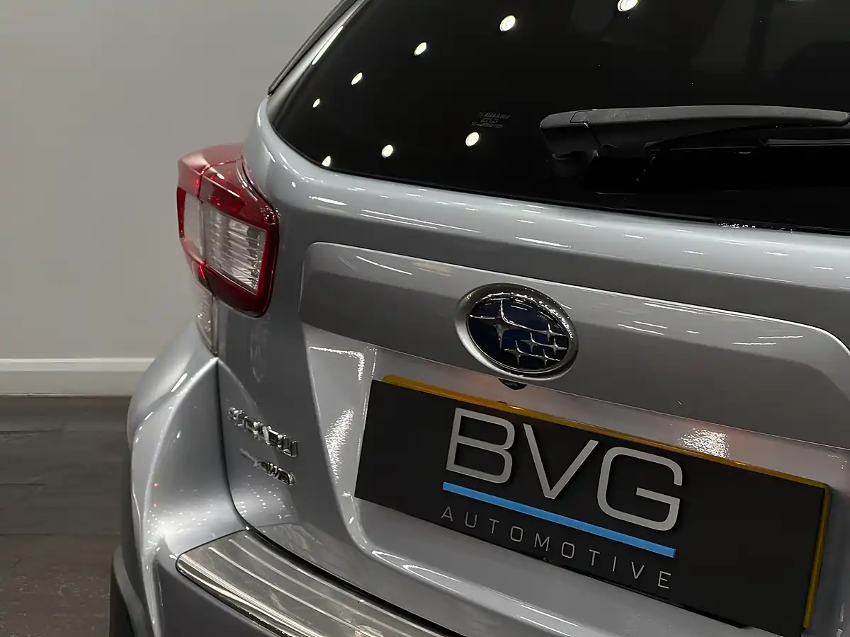 Used 2019 Subaru Xv Se Premium Silver - Interior and Exterior details 12