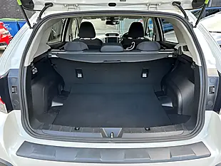 Used 2019 Subaru Xv Se White - Interior and Exterior details 11