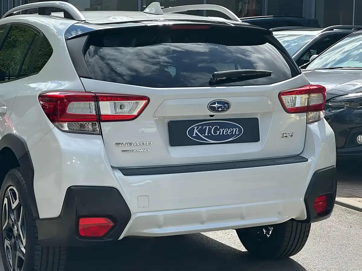 Used 2019 Subaru Xv Se White - Interior and Exterior details 19