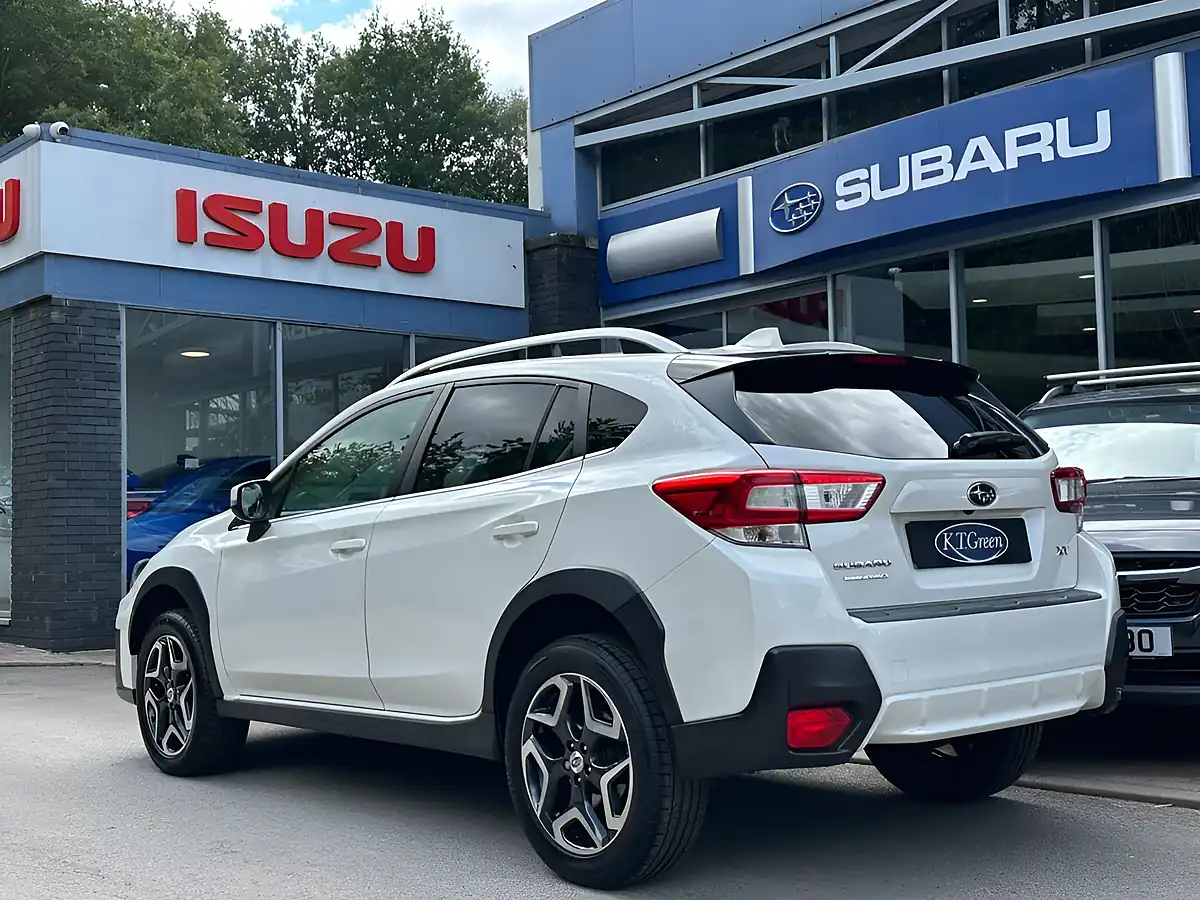 Used 2019 Subaru Xv Se White - Interior and Exterior details 3