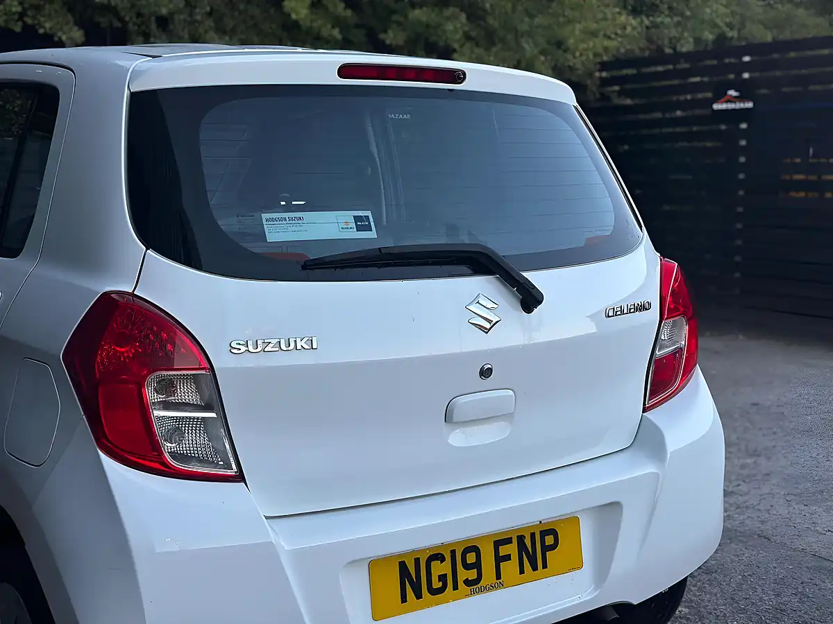 Used 2019 Suzuki Celerio SZ2 White - Interior and Exterior details 11