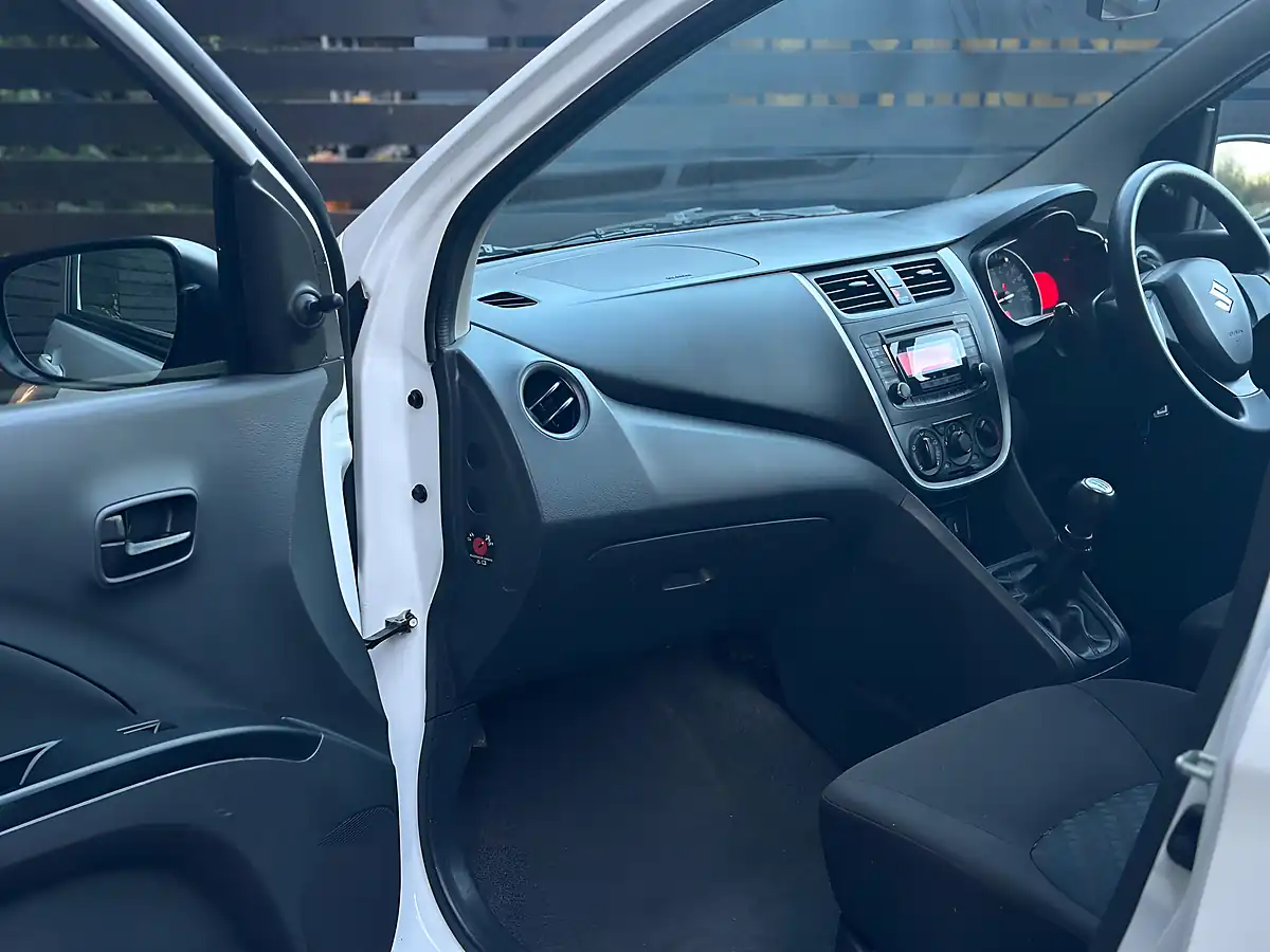 Used 2019 Suzuki Celerio SZ2 White - Interior and Exterior details 16