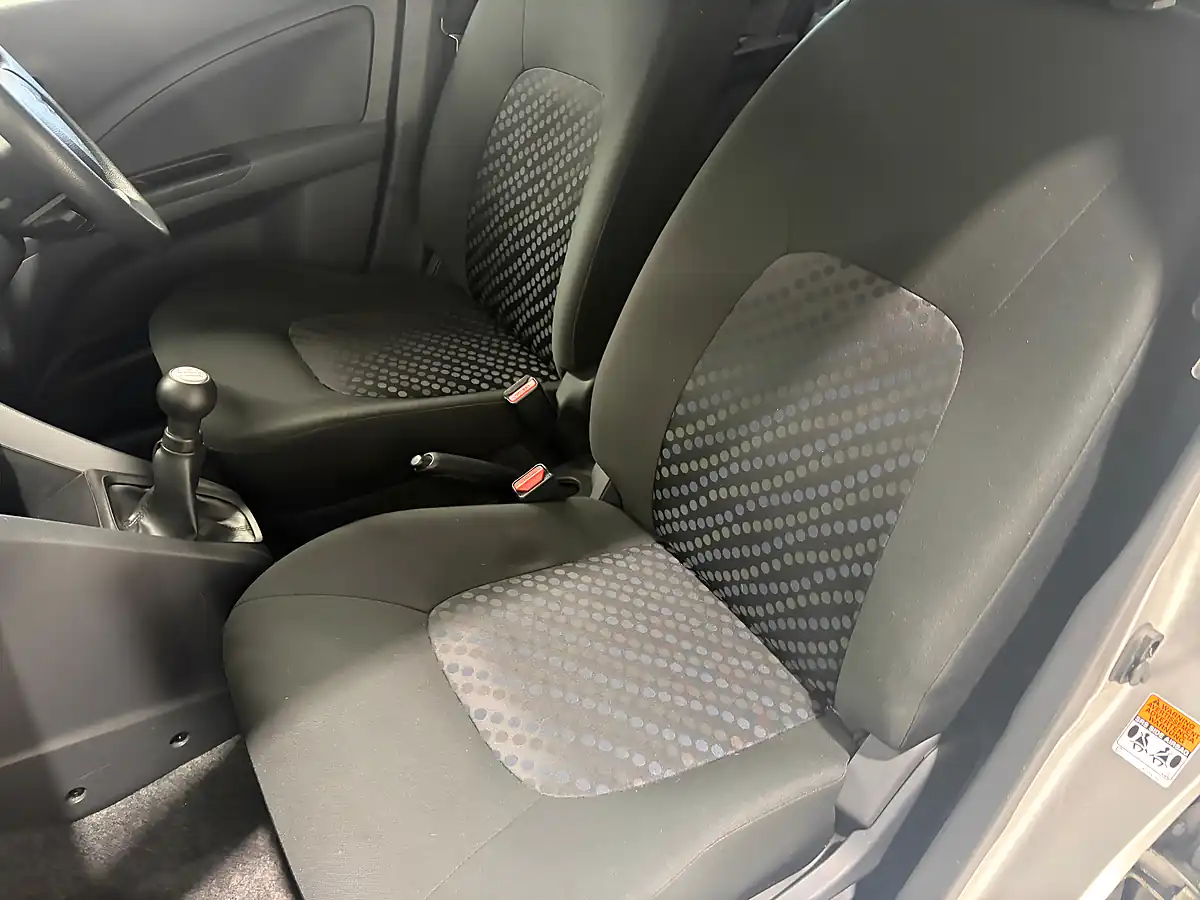 Used 2019 Suzuki Celerio SZ3 Silver - Interior and Exterior details 13