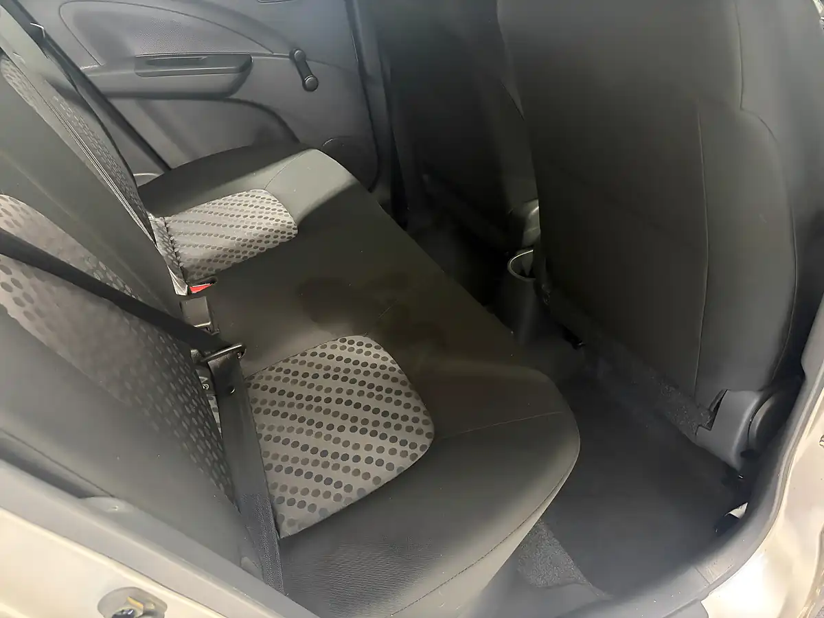 Used 2019 Suzuki Celerio SZ3 Silver - Interior and Exterior details 16