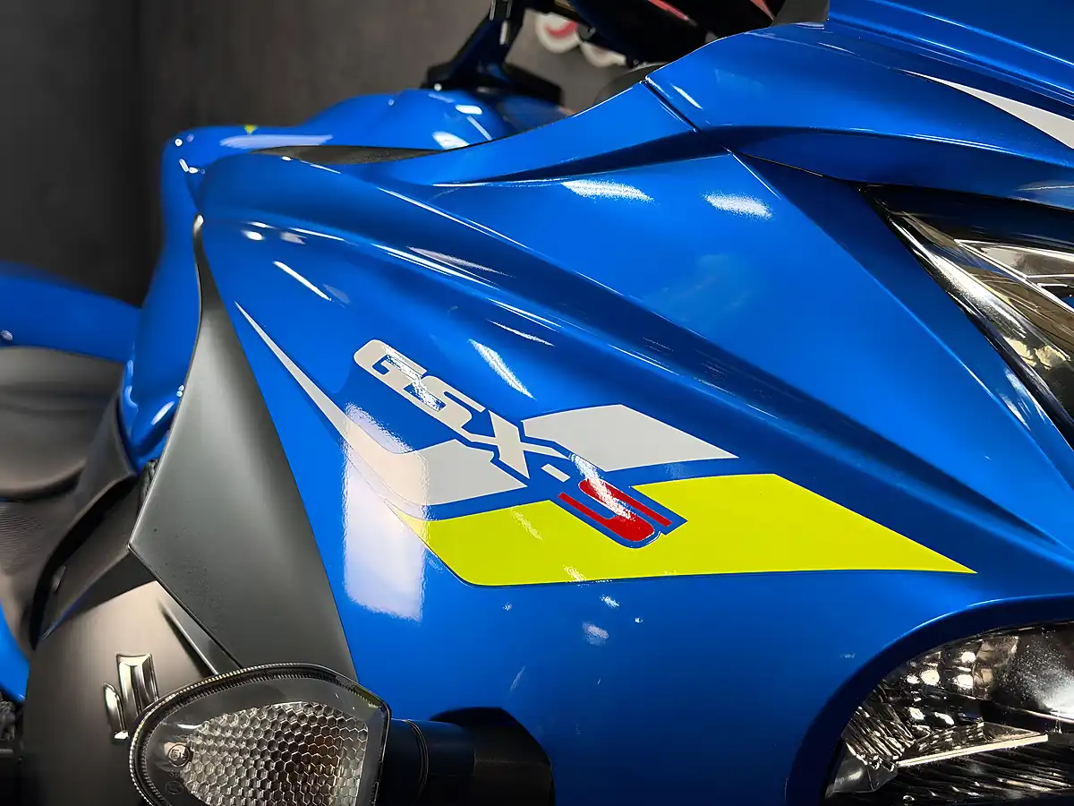 Used 2019 Suzuki GSX-S1000F F Blue - Interior and Exterior details 13