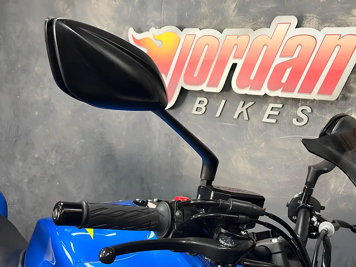 Used 2019 Suzuki GSX-S1000F F Blue - Interior and Exterior details 14
