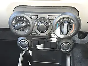 Used 2019 Suzuki Ignis Sz-T Red - Interior and Exterior details 11