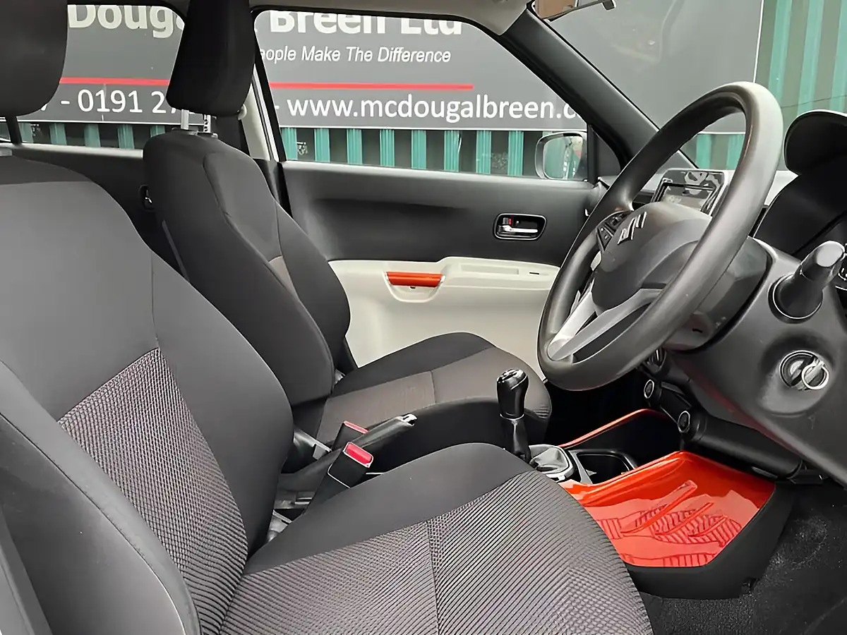 Used 2019 Suzuki Ignis Sz-T White - Interior and Exterior details 11