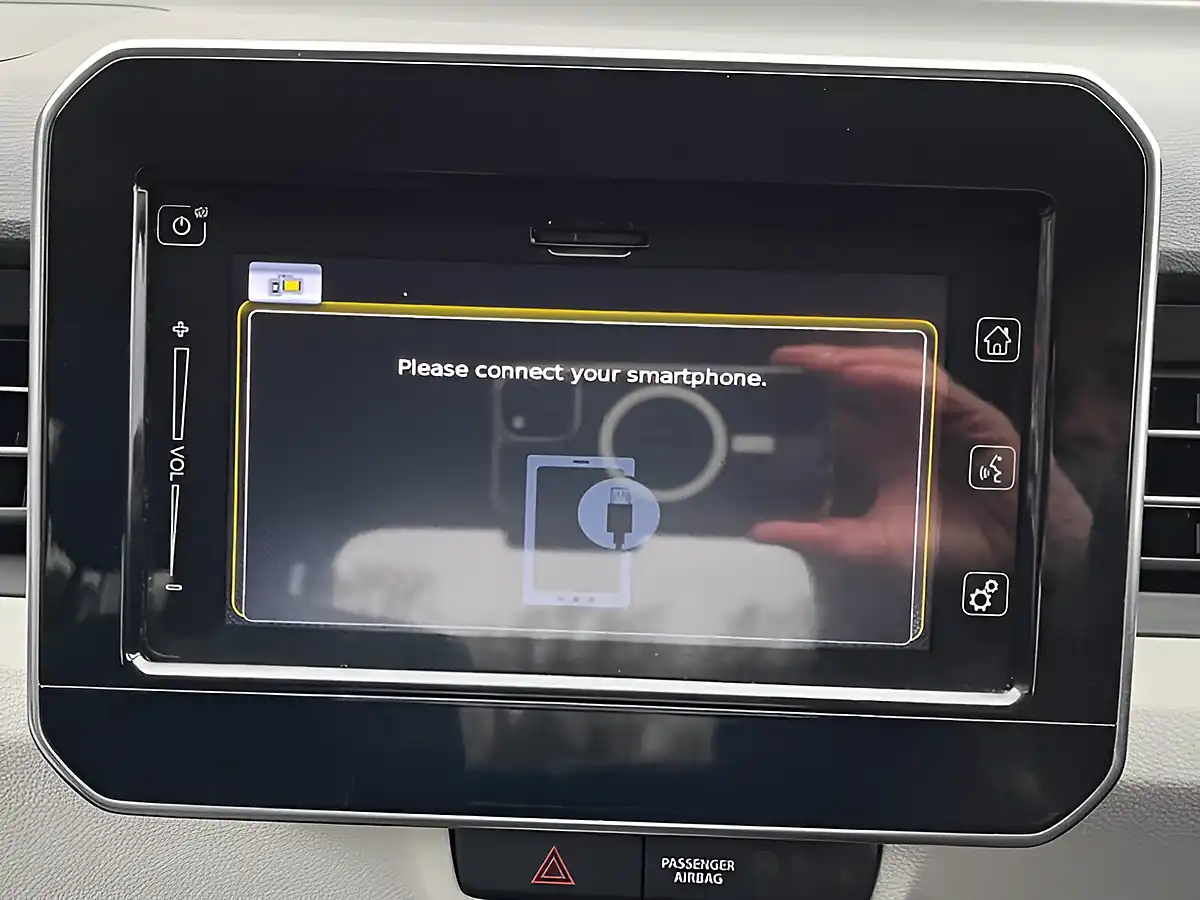 Used 2019 Suzuki Ignis Sz-T White - Interior and Exterior details 15