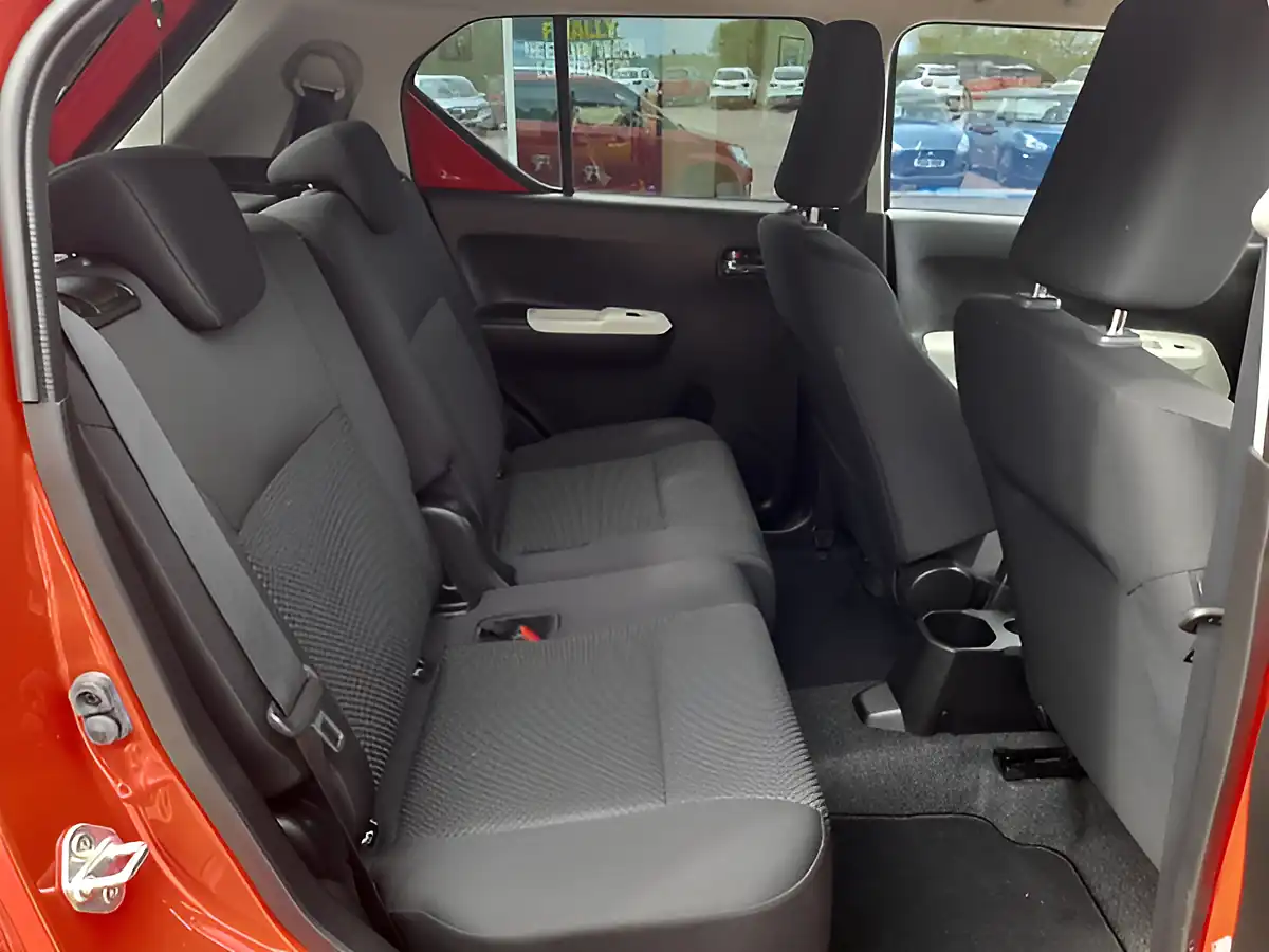 Used 2019 Suzuki Ignis SZ5 Allgrip Red - Interior and Exterior details 13
