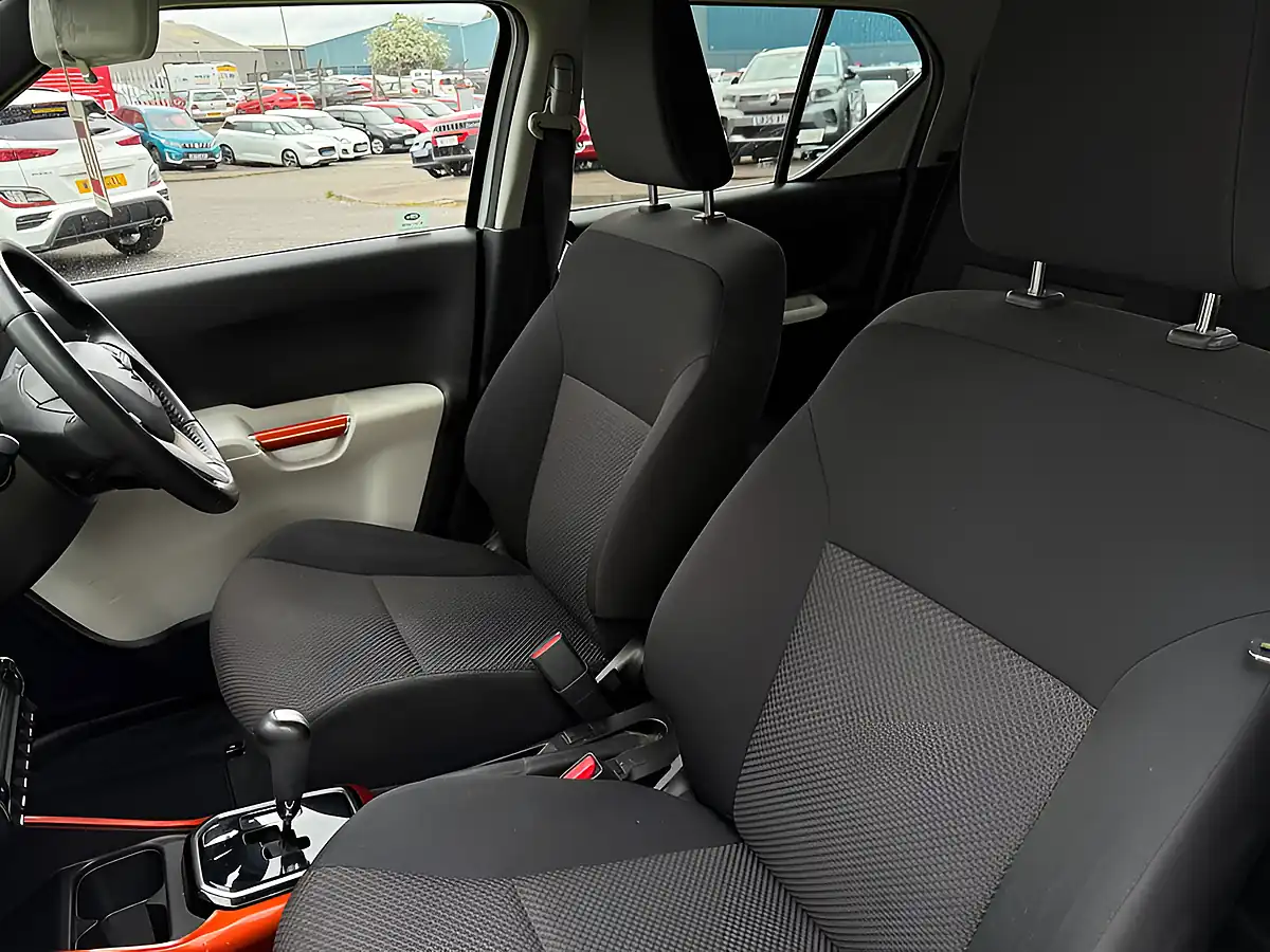 Used 2019 Suzuki Ignis SZ5 White - Interior and Exterior details 17