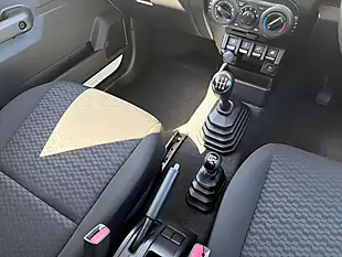 Used 2019 Suzuki Jimny SZ4 White - Interior and Exterior details 13