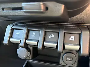 Used 2019 Suzuki Jimny SZ4 White - Interior and Exterior details 16