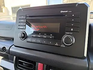 Used 2019 Suzuki Jimny SZ4 White - Interior and Exterior details 18