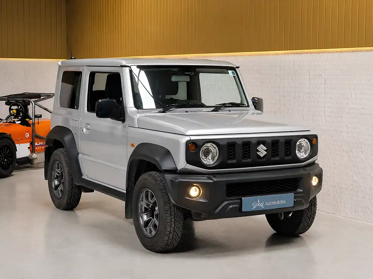 Used 2019 Suzuki Jimny SZ5 Silver - Interior and Exterior details 13