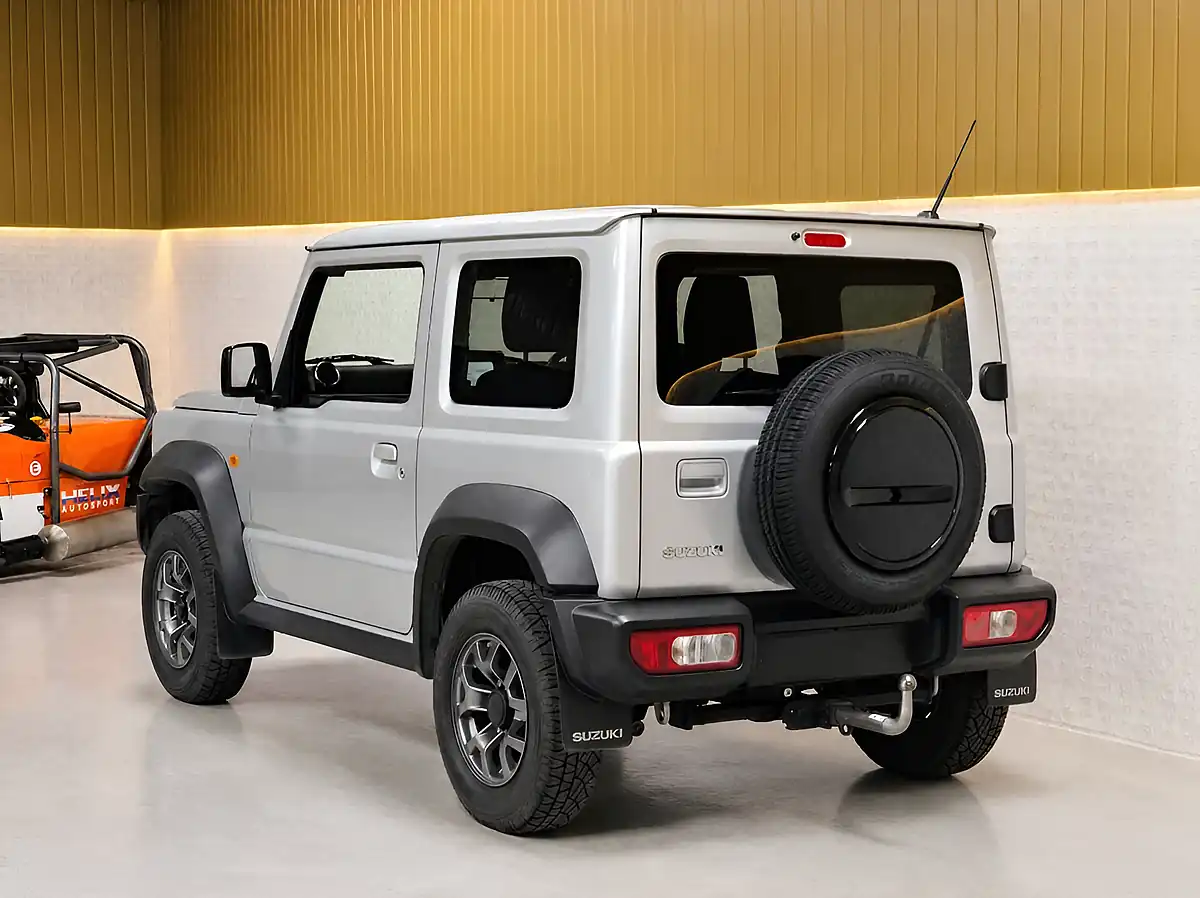 Used 2019 Suzuki Jimny SZ5 Silver - Interior and Exterior details 14