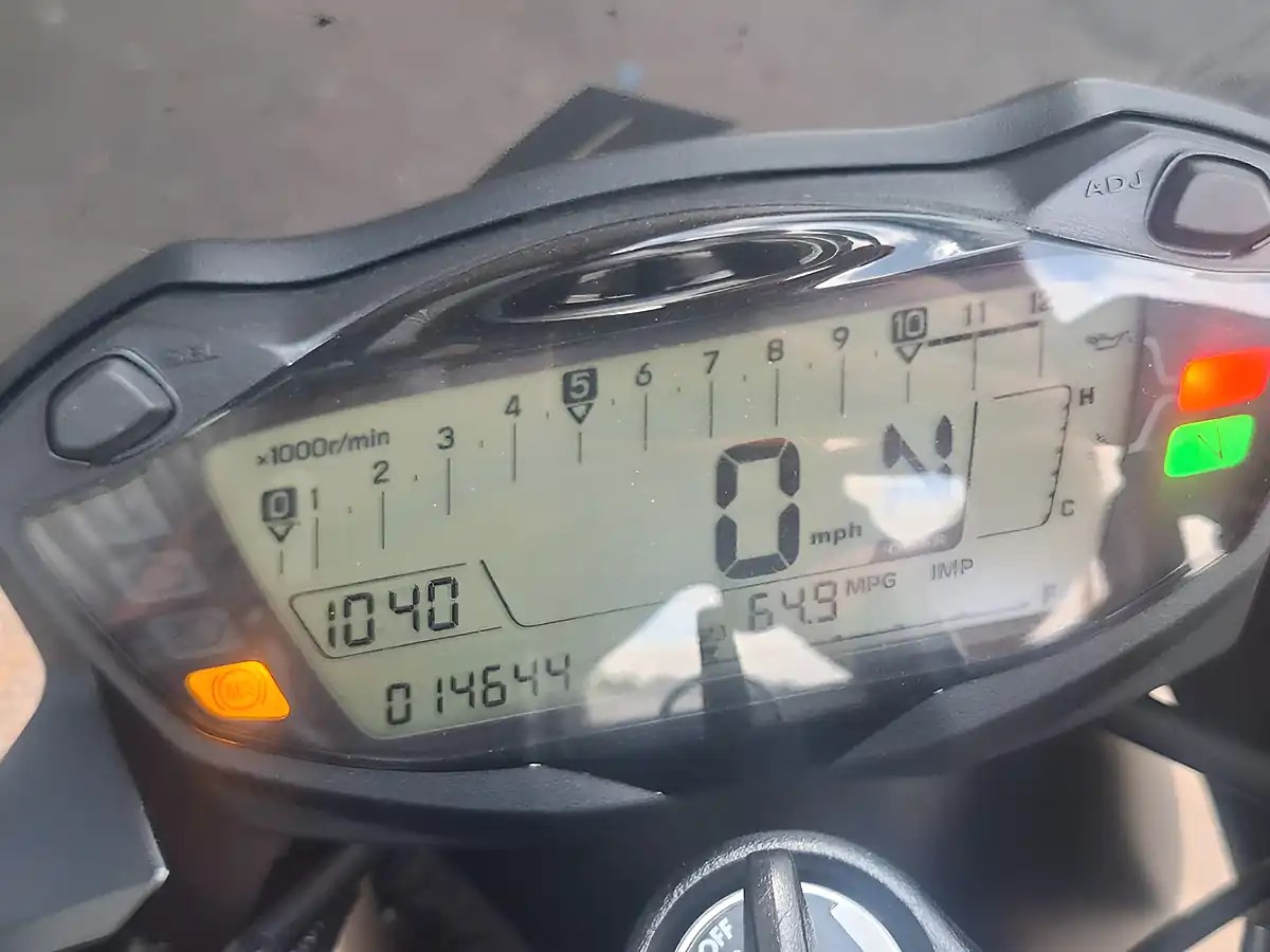 Used 2019 Suzuki Sv Silver - Interior and Exterior details 12