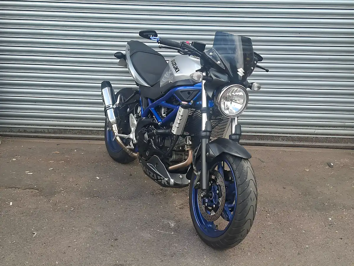 Used 2019 Suzuki Sv Silver - Interior and Exterior details 2