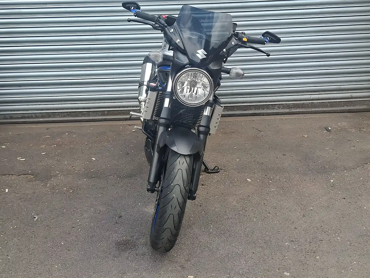 Used 2019 Suzuki Sv Silver - Interior and Exterior details 3