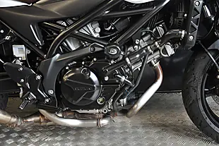 Used 2019 Suzuki SV650 White - Interior and Exterior details 17