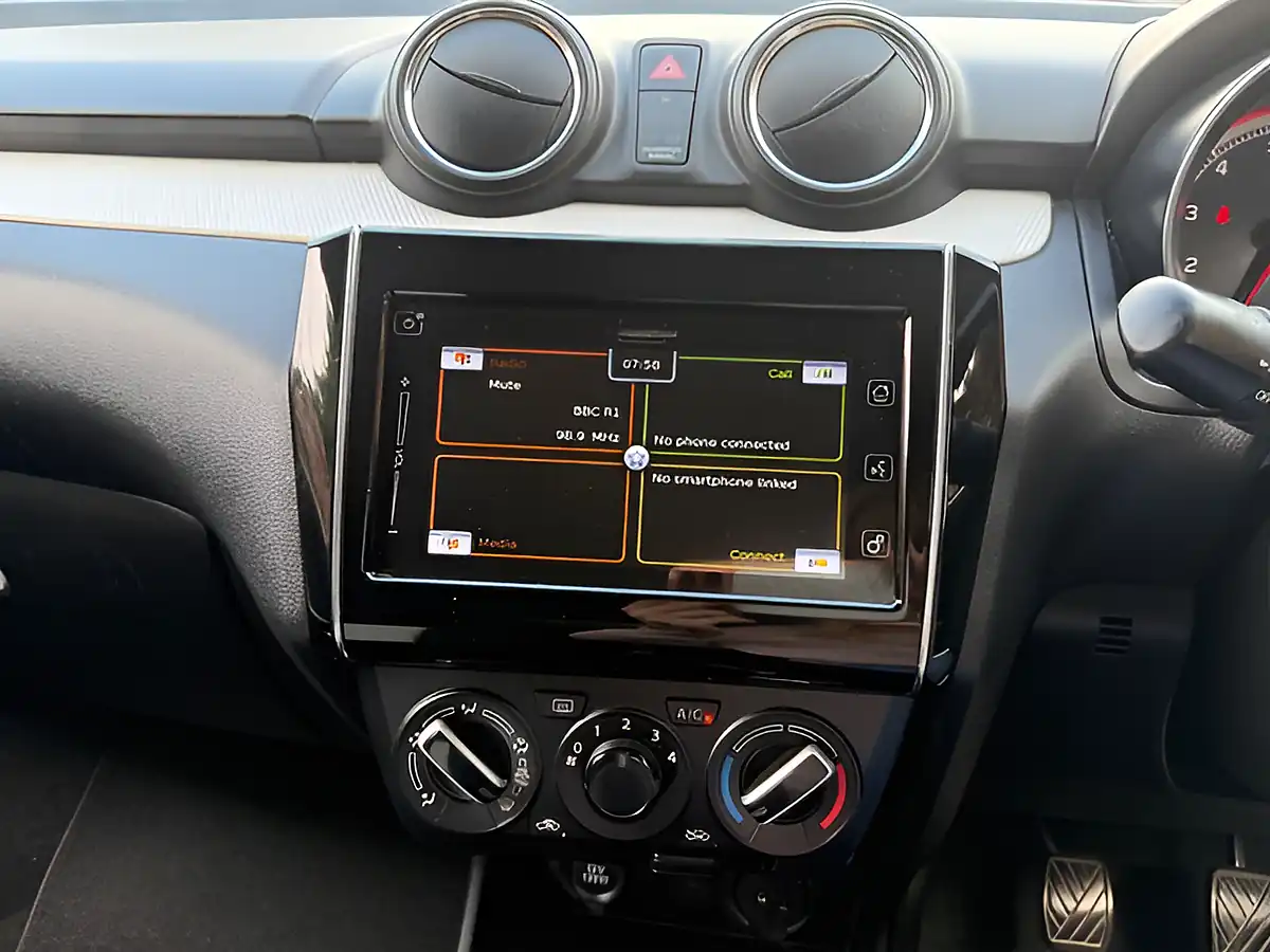 Used 2019 Suzuki Swift Attitude Black - Interior and Exterior details 9