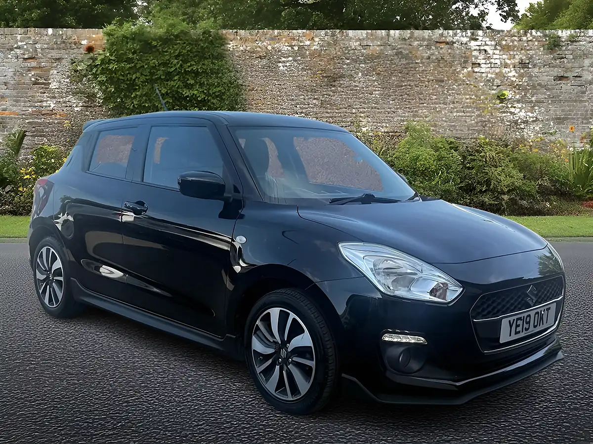 Used 2019 Suzuki Swift Attitude Black - Front View