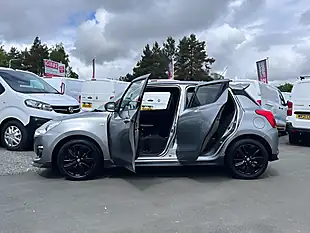 Used 2019 Suzuki Swift Attitude Silver - Interior and Exterior details 17