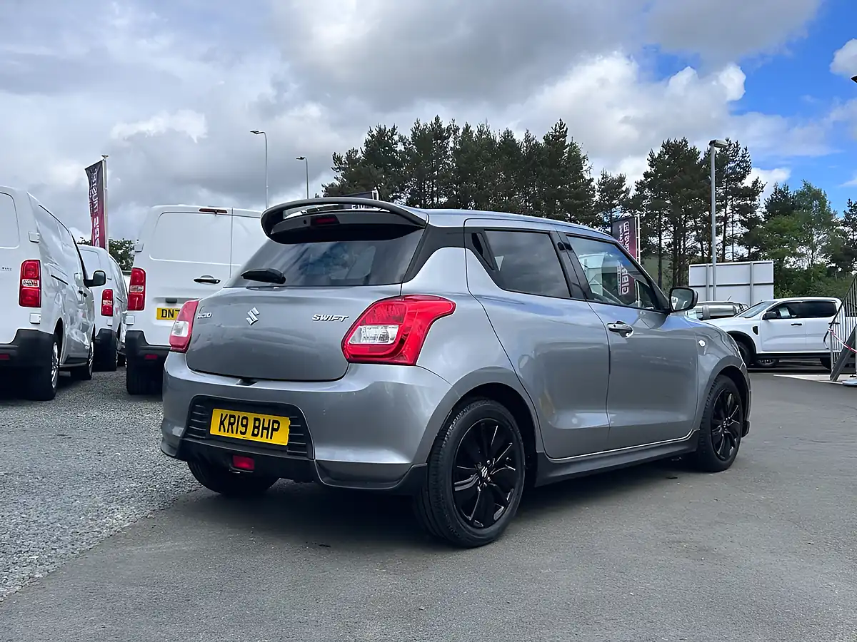 Used 2019 Suzuki Swift Attitude Silver - Interior and Exterior details 3