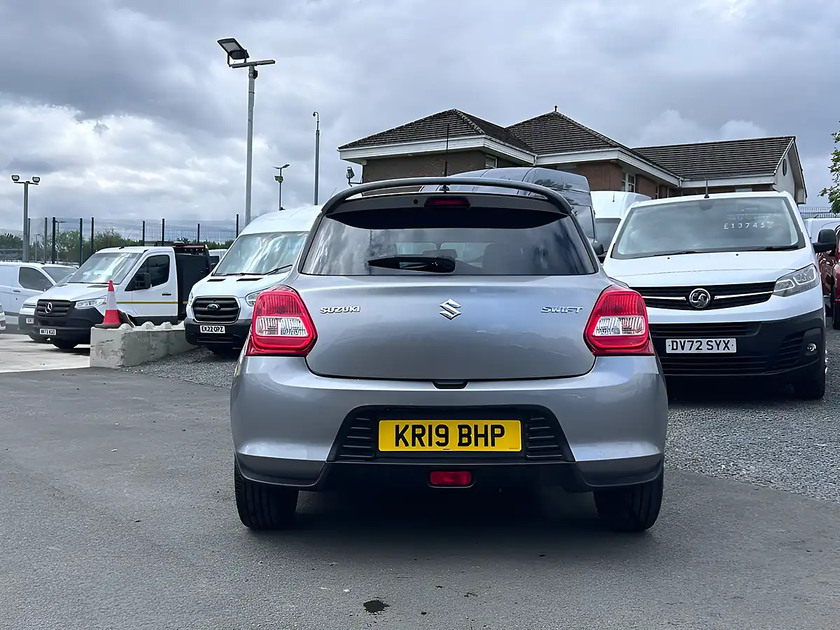 Used 2019 Suzuki Swift Attitude Silver - Interior and Exterior details 4